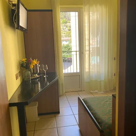 Del Fiume 3* Cannobio