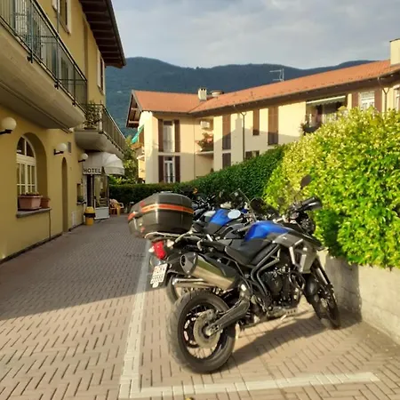 Del Fiume Otel