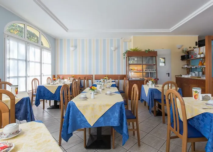 Del Fiume 카노비오